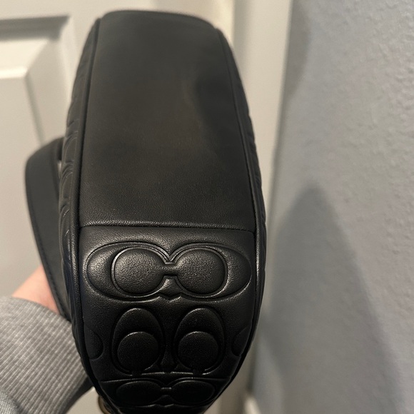 NWOT Coach Black Embossed Teri Shoulder Bag - Picture 5 of 12